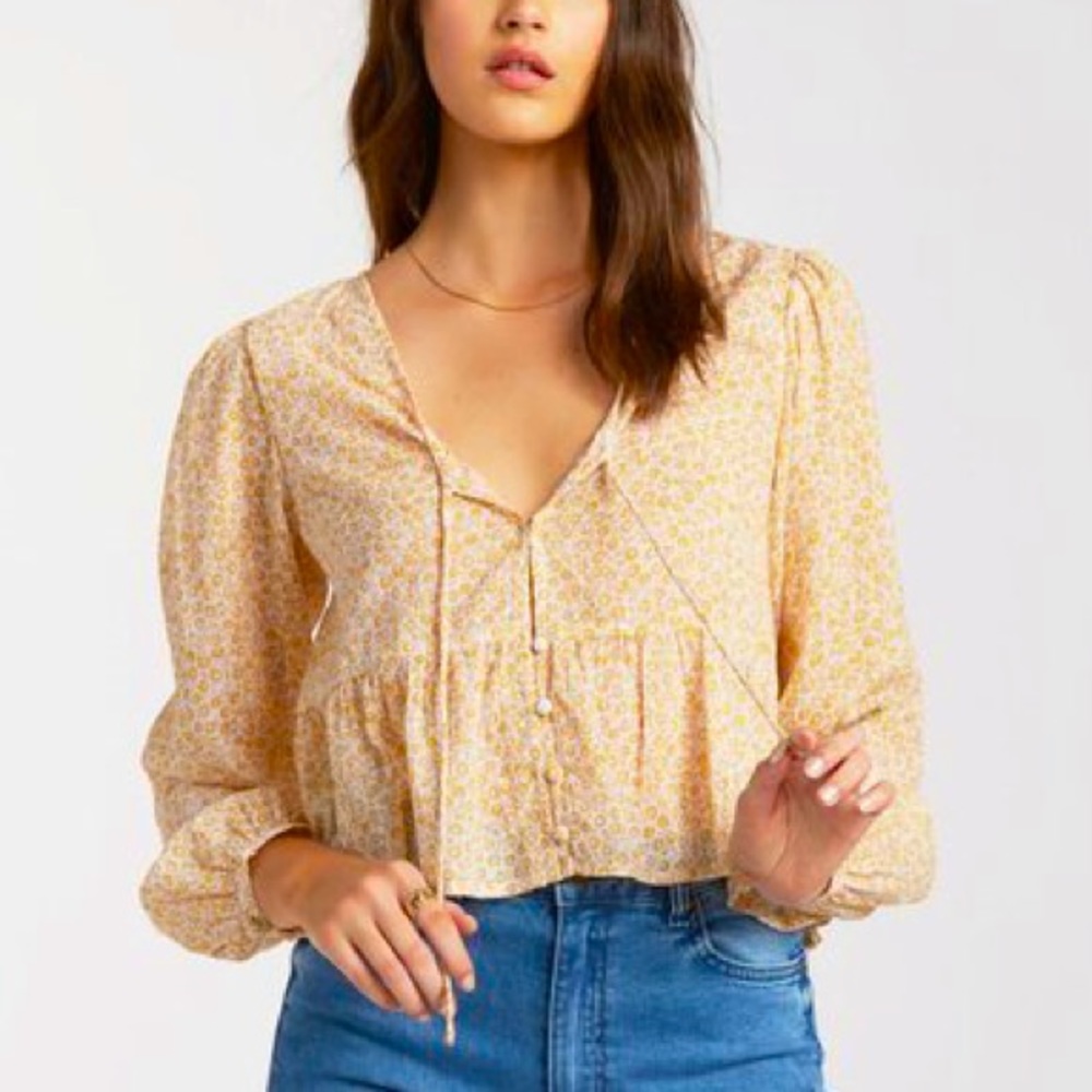 Billabong NWT After Dark Mimosa Long Sleeve Peplum Button Crop Top Size Large